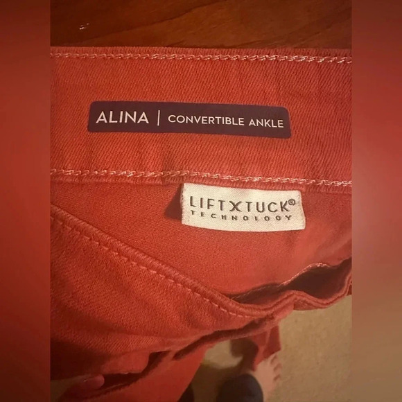 Vince Alina copper red orange ankle jeans-size 6. Excellent condition - Picture 6 of 9